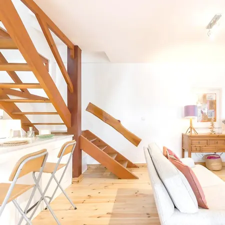 Spacious With Seaview In