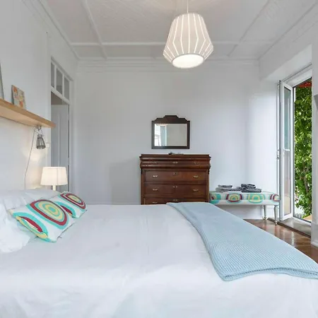 Βίλα Spacious With Seaview In Foz do Arelho