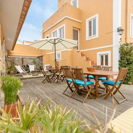 Βίλα Spacious With Seaview In