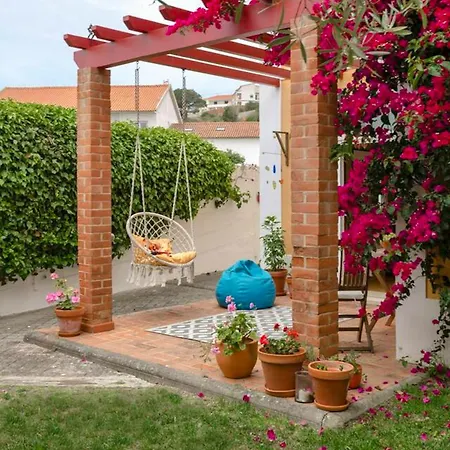 Spacious With Seaview In