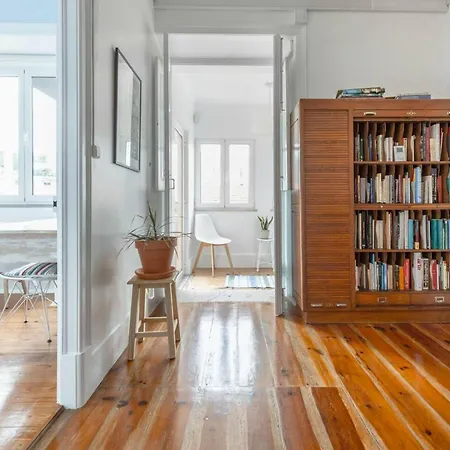 Spacious With Seaview In Βίλα Foz do Arelho