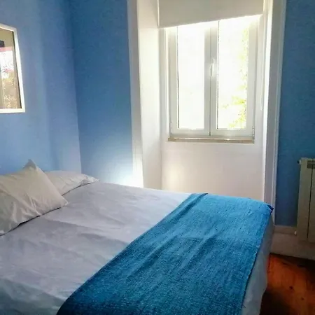 Spacious With Seaview In Foz do Arelho