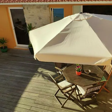 Spacious With Seaview In *