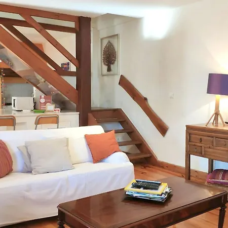Βίλα Spacious With Seaview In
