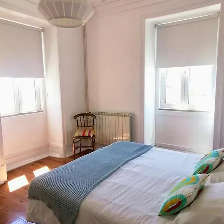 Spacious With Seaview In Βίλα Foz do Arelho